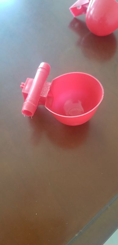 Bird Coop Feed Automatic Poultry Waterer Chicken Drinker Cups